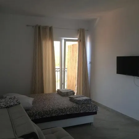 Apartmani Roganovic Luštica Exterior photo
